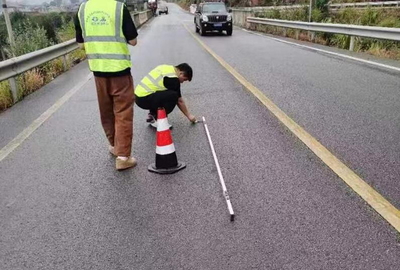 坚持公路水运工程质量监督工作程序, 做好公路水运工程建设项目竣(交)工 验收验证性检测工作